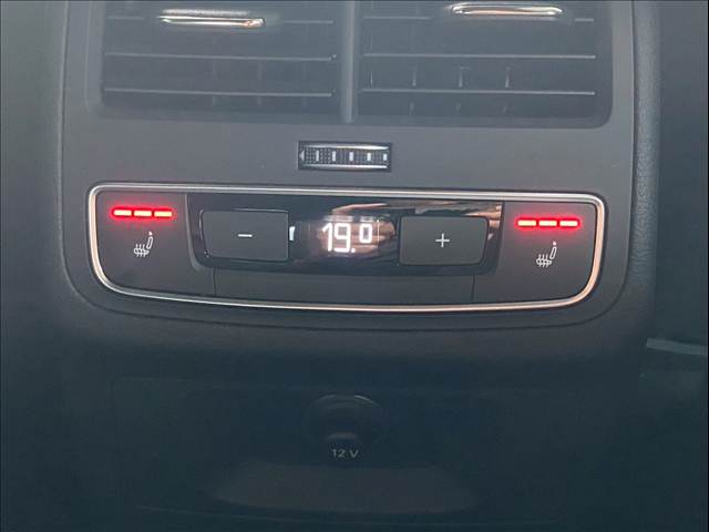 アウディ A4の画像10