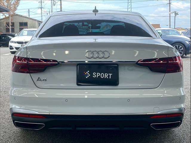 アウディ A4の画像14