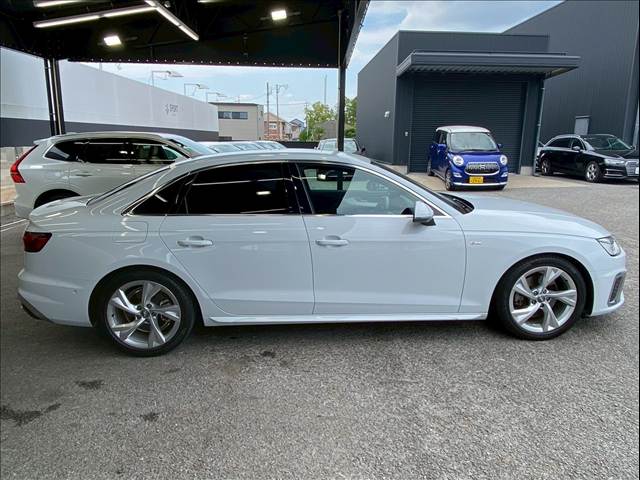 アウディ A4の画像15