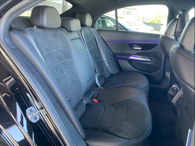 E-CLASS SedanE 220 d アバンギャルド AMGライン 内装他