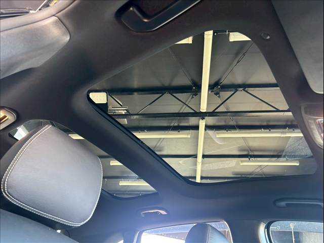 B-CLASSB200 d レザーエクスクルーシブパッケージ 内装他