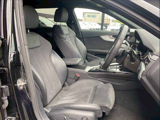 A4 AvantBlack Style PLUS 内装他