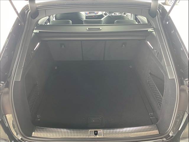 アウディ A4 Avantの画像18