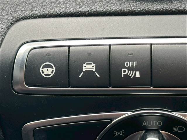 メルセデス・ベンツ C-CLASS Sedanの画像9