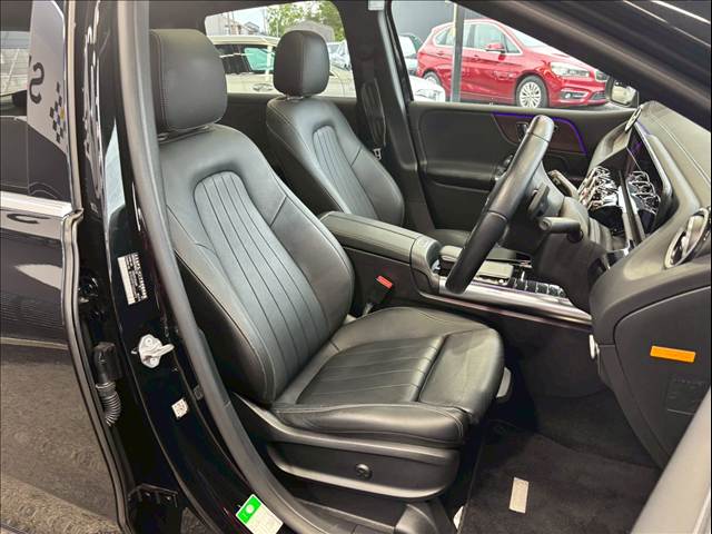 B-CLASSB200 d 内装他