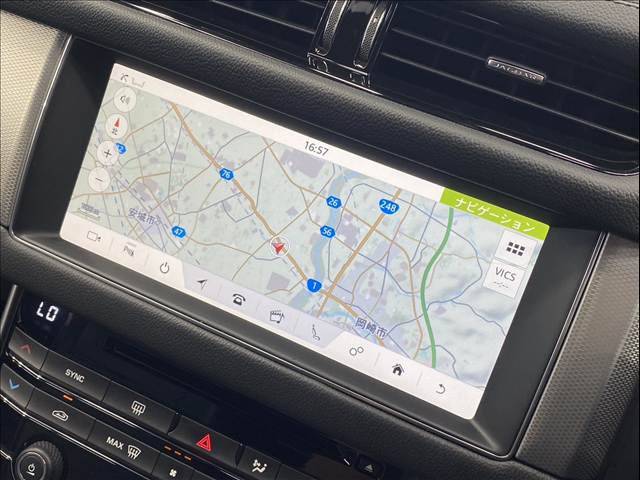 XFSPORTBRAKE 2.0D PRESTIGE 内装他