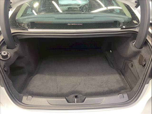 ジャガー XEの画像18