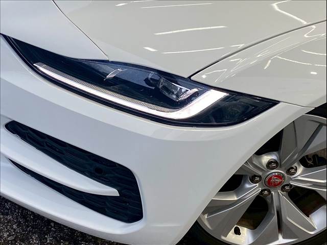 ジャガー XEの画像20