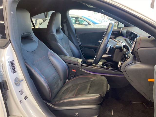 CLA-CLASSCLA 200 d AMGライン 内装他
