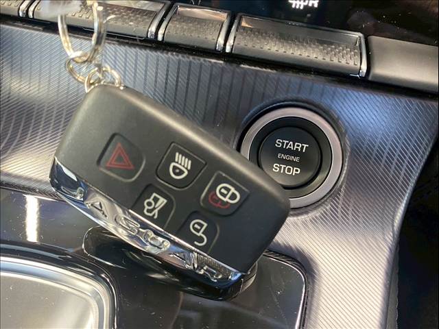 ジャガー F-TYPEの画像10