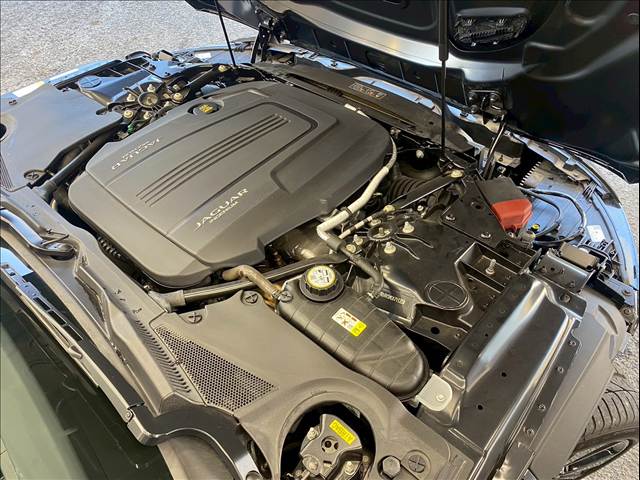 ジャガー F-TYPEの画像12