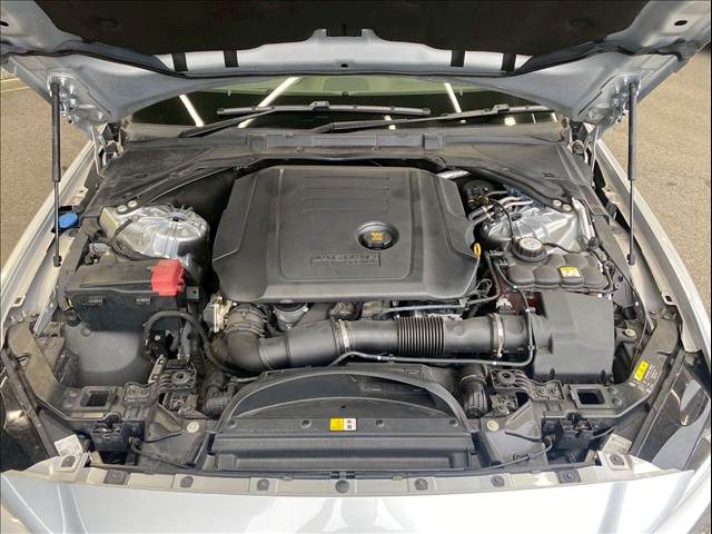 ジャガー XEの画像12