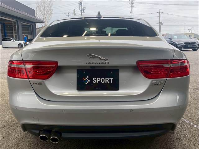 ジャガー XEの画像14
