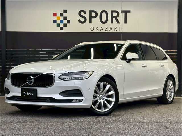 ボルボ V90 T5 Momentum 外観