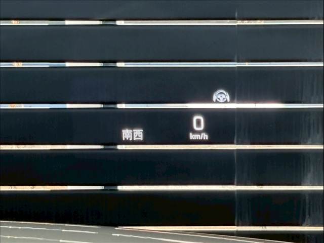 メルセデス・ベンツ E-CLASS Sedanの画像11