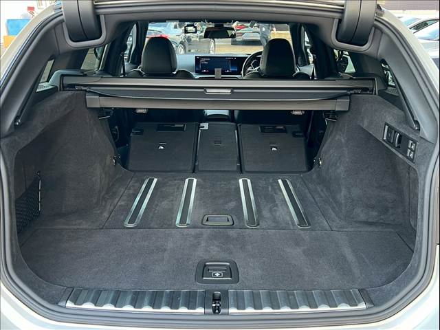 BMW 3Series Touringの画像18