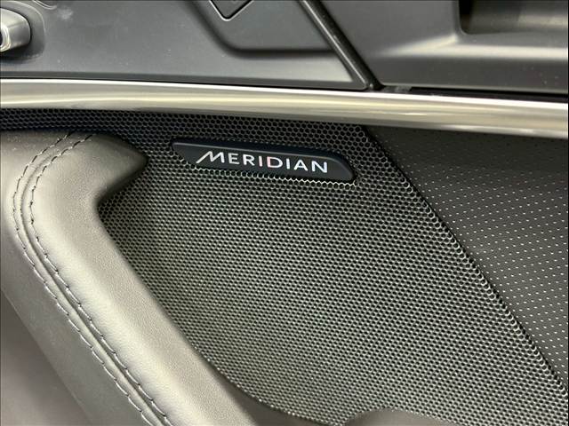 ジャガー F-TYPEの画像7