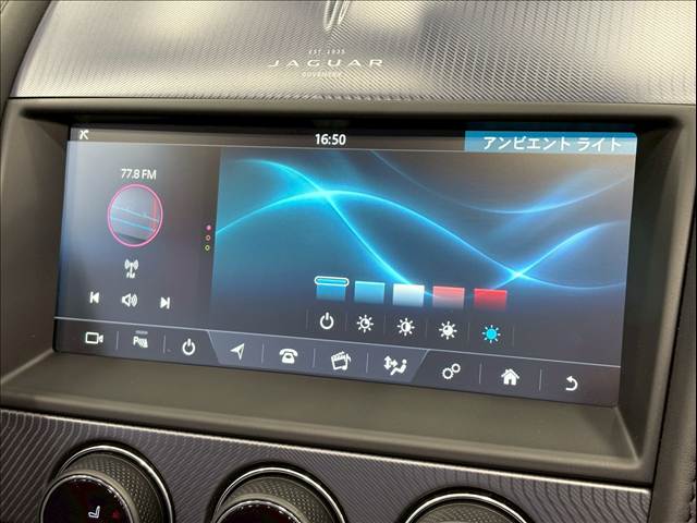 ジャガー F-TYPEの画像9