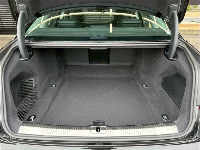 アウディ A8の画像18