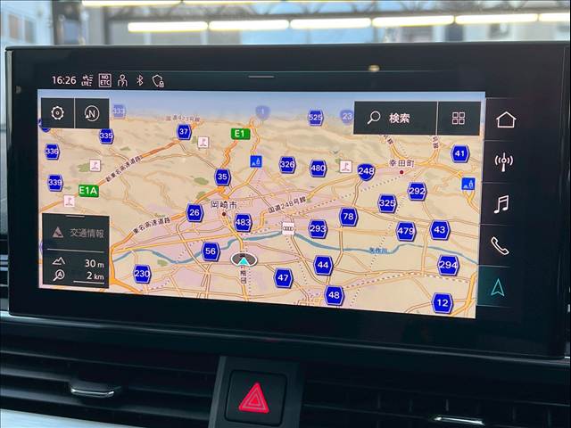 アウディ A4の画像3