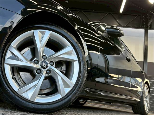 アウディ A4の画像19