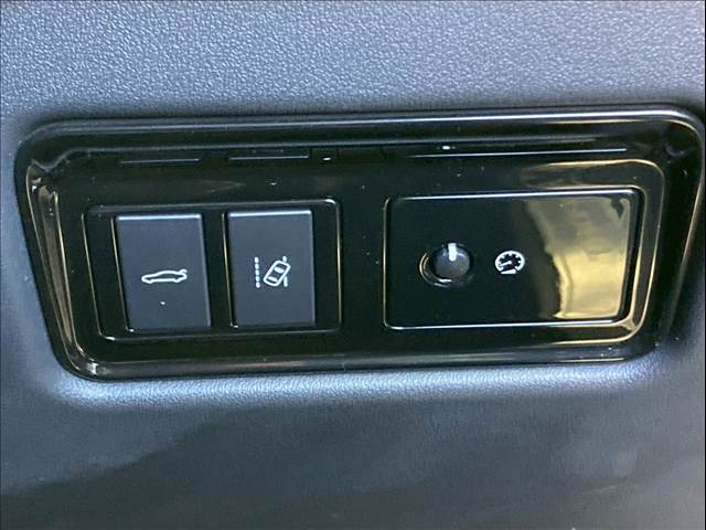 ジャガー XEの画像9