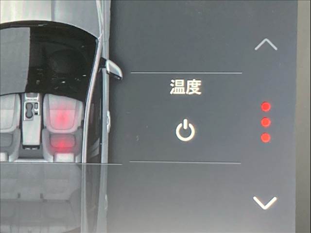 ジャガー XEの画像10