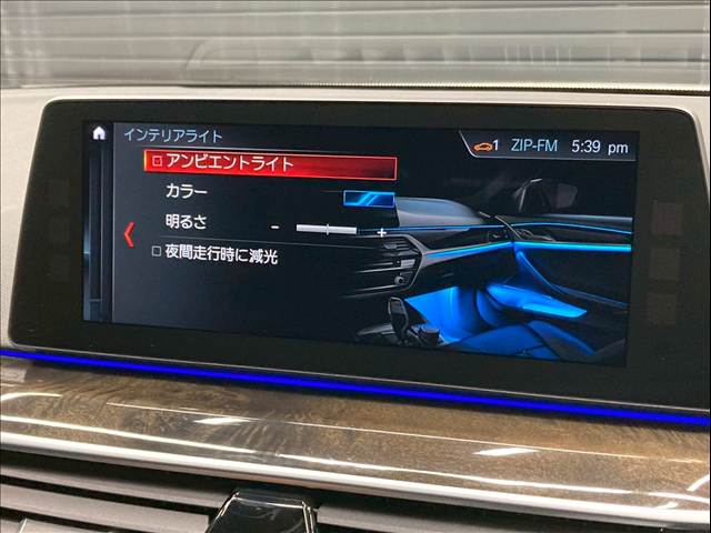 BMW 5Series Sedanの画像9