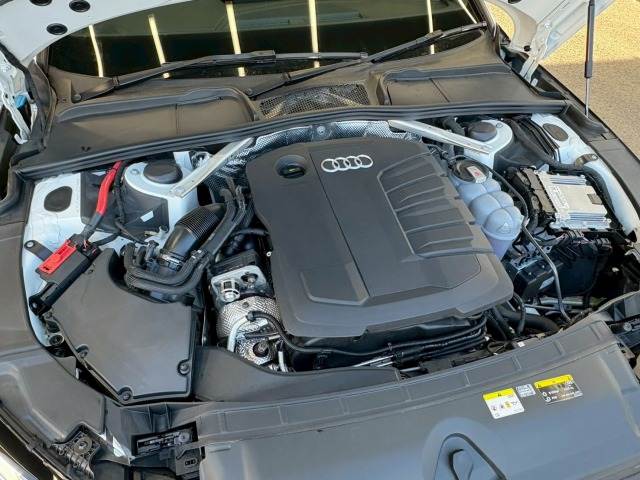 アウディ A4の画像12