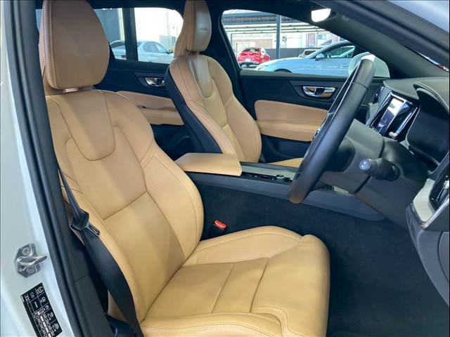 ボルボ V60の画像7