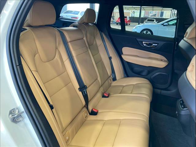 ボルボ V60の画像8