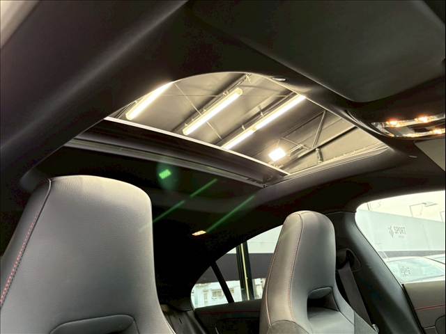 CLA-CLASSCLA 200 d AMGライン 内装他