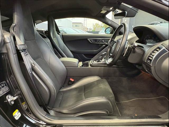 F-TYPECOUPE 内装他