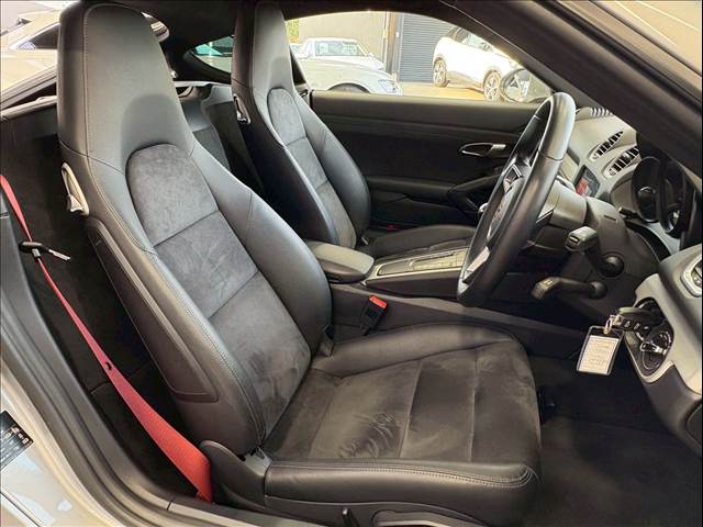 718 Cayman718 Cayman 内装他