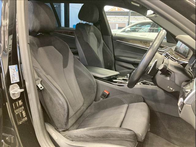 5Series Touring523d M Sport 内装他