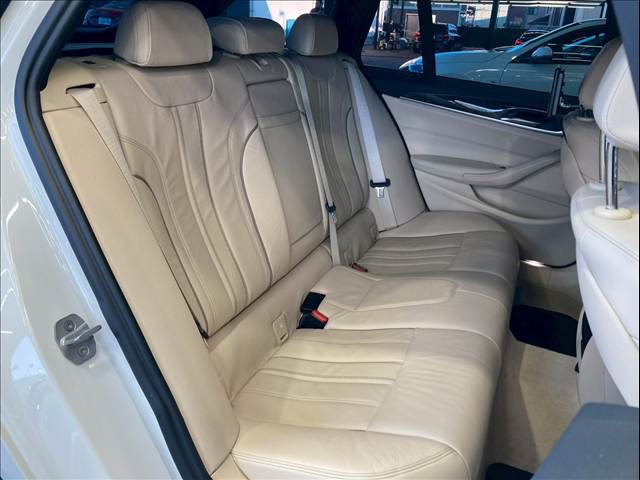 5Series Touring523d M Sport 内装他