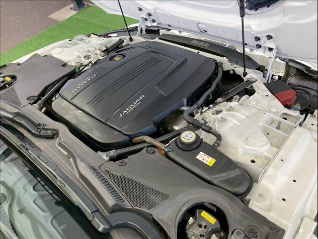 ジャガー F-TYPEの画像12