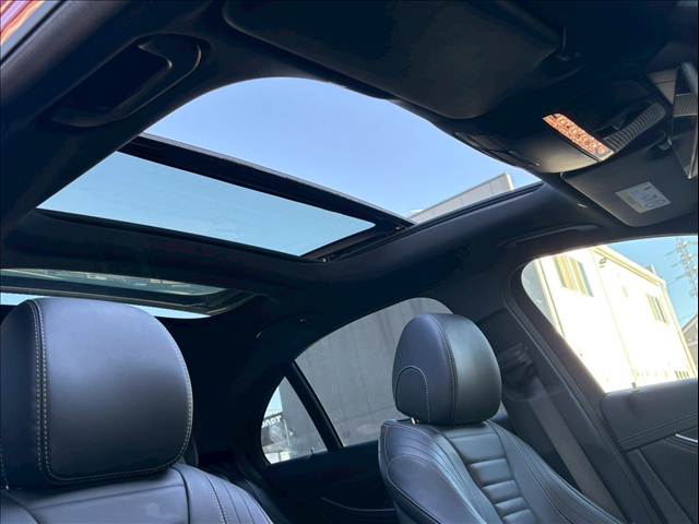 E-CLASS SedanE 220 d アバンギャルド AMGライン　エクスクルーシブパッケ 内装他