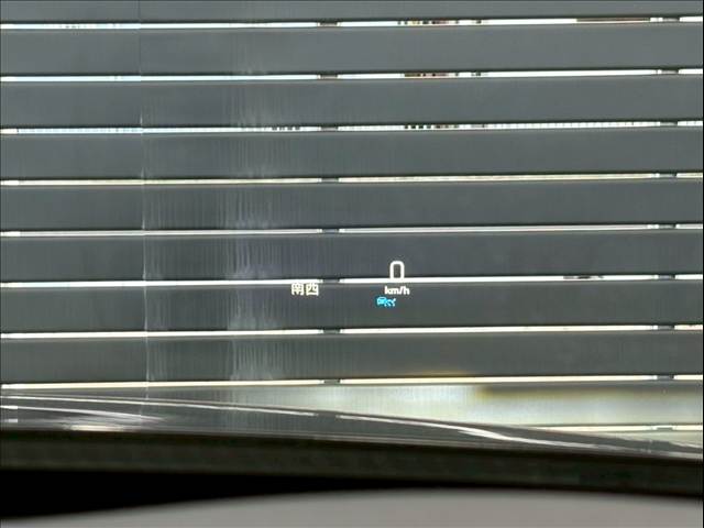 メルセデス・ベンツ C-CLASS Sedanの画像9