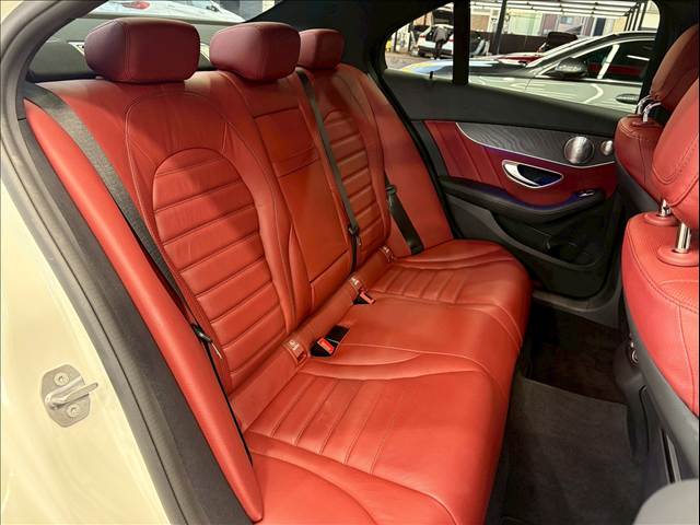 C-CLASS SedanC 220 d ローレウス エディション スポーツプラスパッケージ 内装他