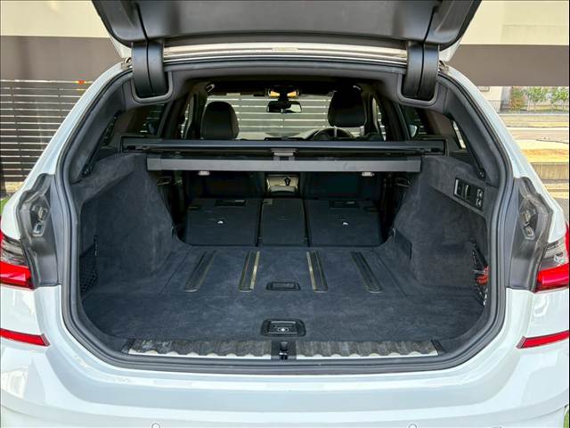 BMW 3Series Touringの画像18