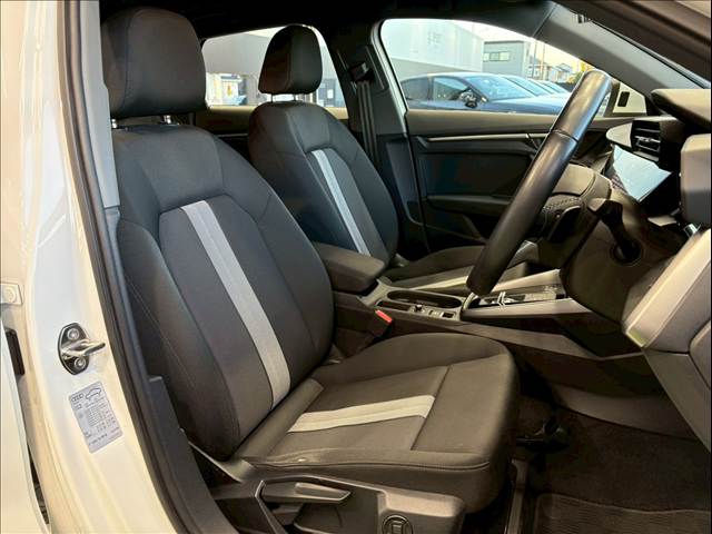 A3 Sportback30 TFSI advanced 内装他