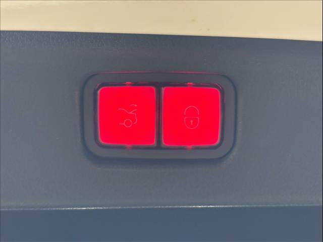 メルセデス・ベンツ C-CLASS Sedanの画像10