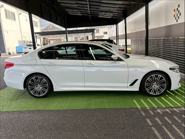BMW 5Series Sedanの画像15