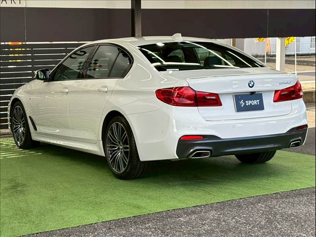 BMW 5Series Sedanの画像17