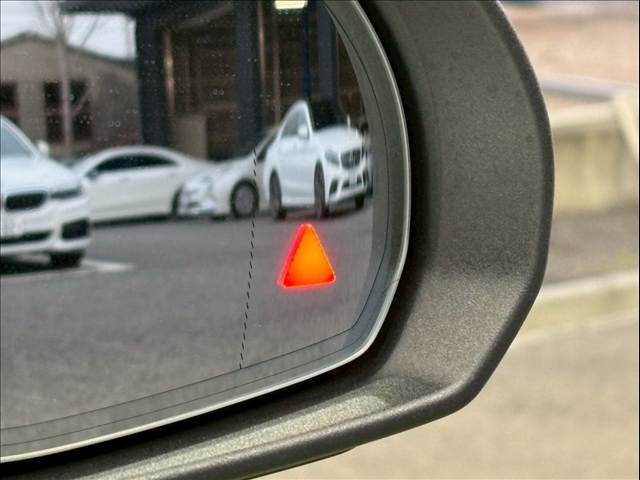 メルセデス・ベンツ&nbsp;C-CLASS Sedanの画像9