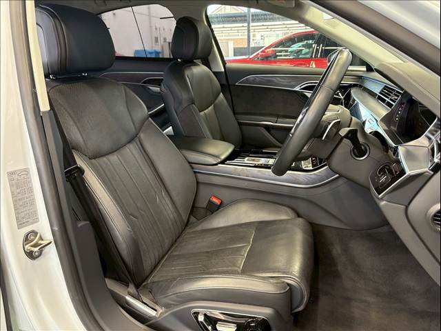 アウディ&nbsp;A8の画像6