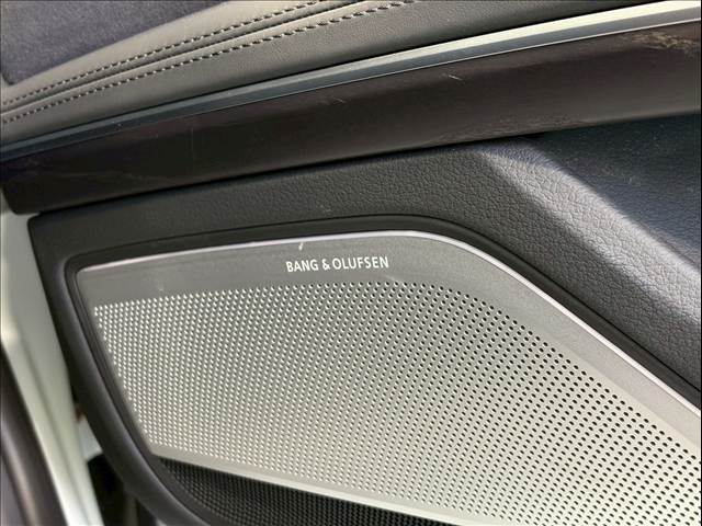 アウディ&nbsp;A8の画像8