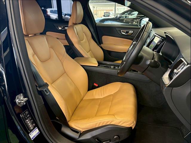 S60T4 Momentum 内装他