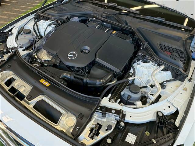 メルセデス・ベンツ E-CLASS Sedanの画像12